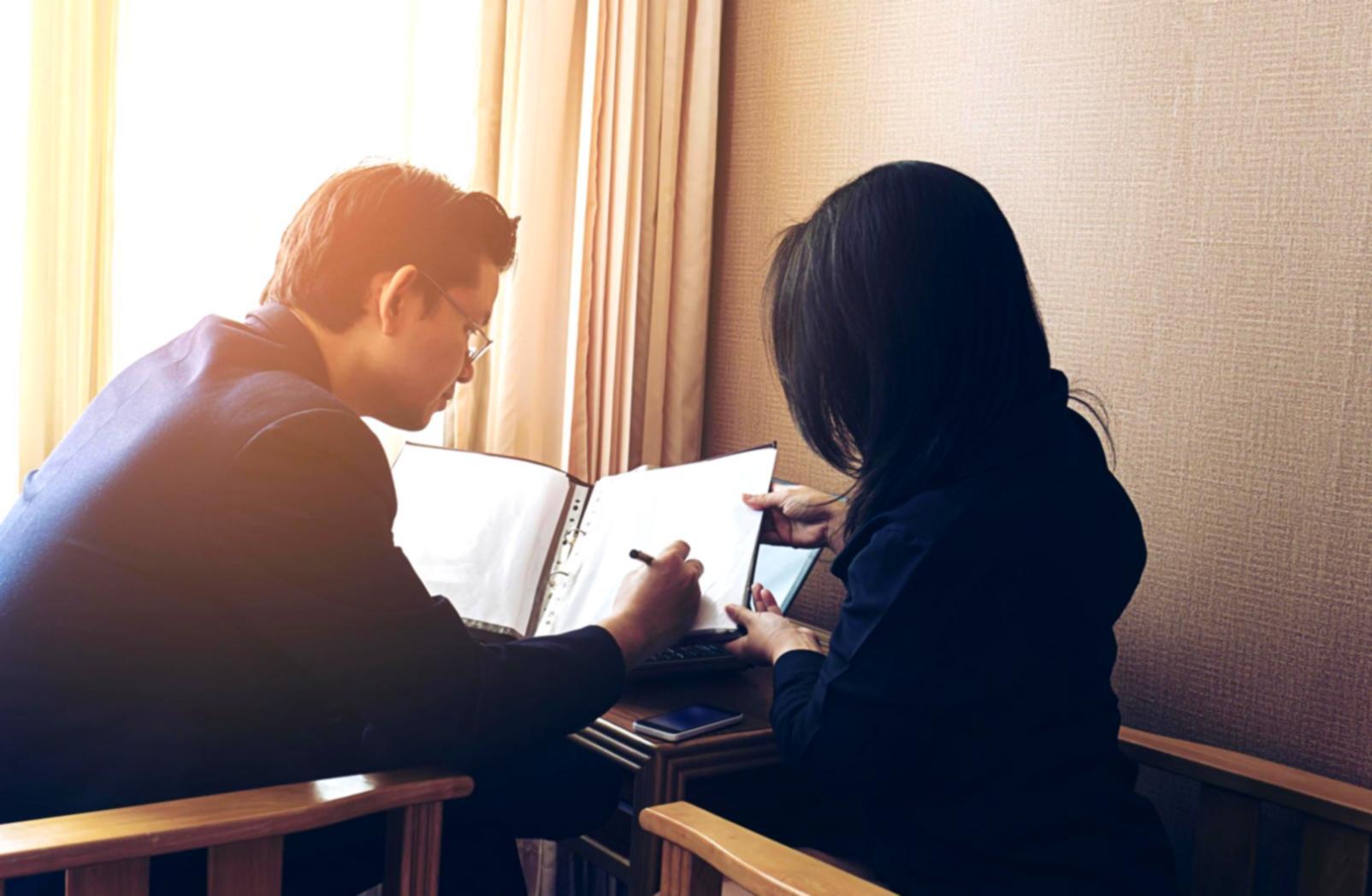 Sessione di coaching individuale in ambiente professionale